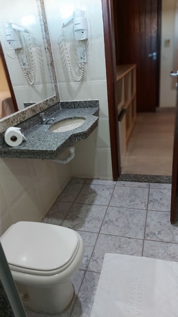 Imagen de la habitación del Hotel Porto Bali. Foto 14