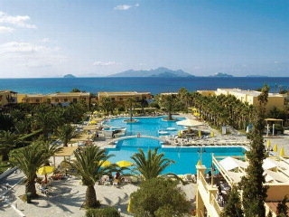 Imagen general del Hotel Porto Bello Beach Hotel. Foto 2