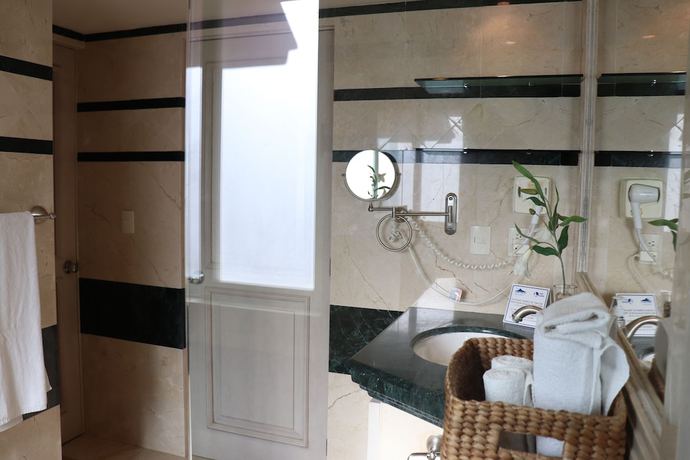 Imagen de la habitación del Hotel Porto Bello Gran Marina by GuruHotel. Foto 9
