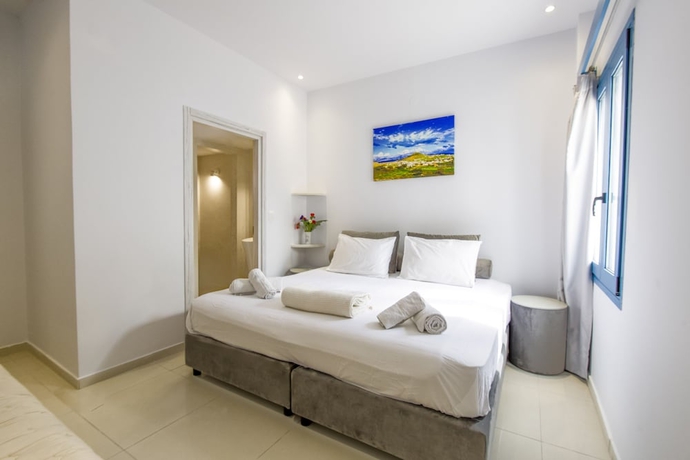 Imagen de la habitación del Hotel Porto Bello, Paros Ciudad. Foto 4