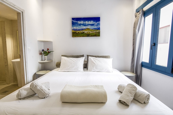 Imagen de la habitación del Hotel Porto Bello, Paros Ciudad. Foto 6