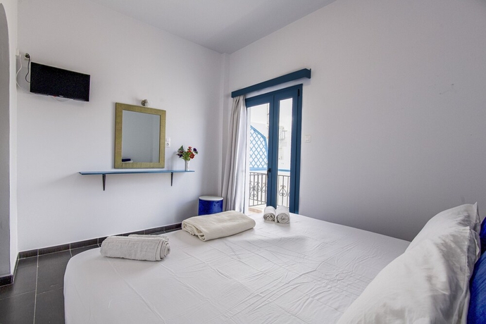 Imagen de la habitación del Hotel Porto Bello, Paros Ciudad. Foto 10