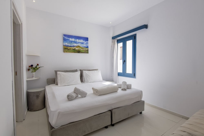 Imagen de la habitación del Hotel Porto Bello, Paros Ciudad. Foto 13