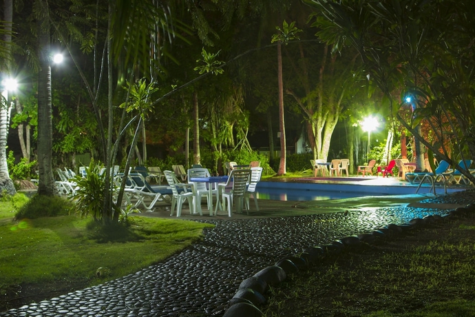 Imagen de la piscina del Hotel Porto Bello, Puntarenas. Foto 17