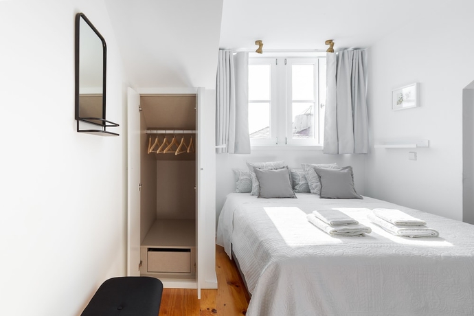 Imagen de la habitación del Hotel Porto Belomonte Studios. Foto 15