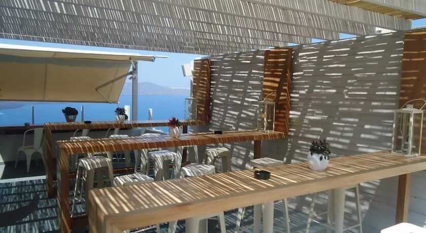 Imagen del bar/restaurante del Hotel Porto Carra. Foto 3