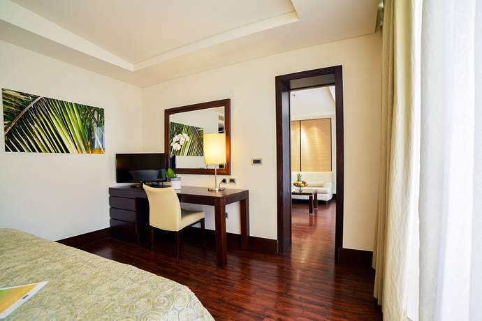 Imagen de la habitación del Hotel Porto Carras Meliton. Foto 14