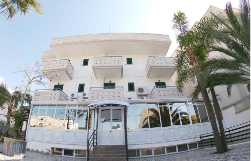Imagen general del Hotel Porto Cesareo. Foto 1