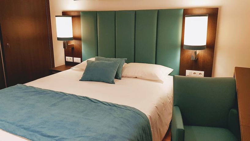 Imagen de la habitación del Hotel Porto City. Foto 16