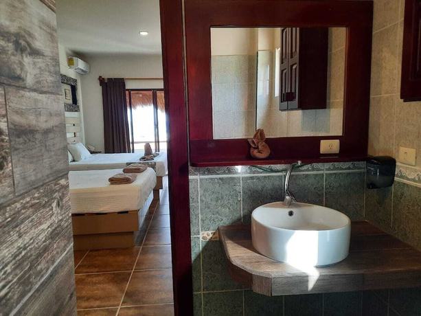 Imagen de la habitación del Hotel Porto Coral. Foto 9