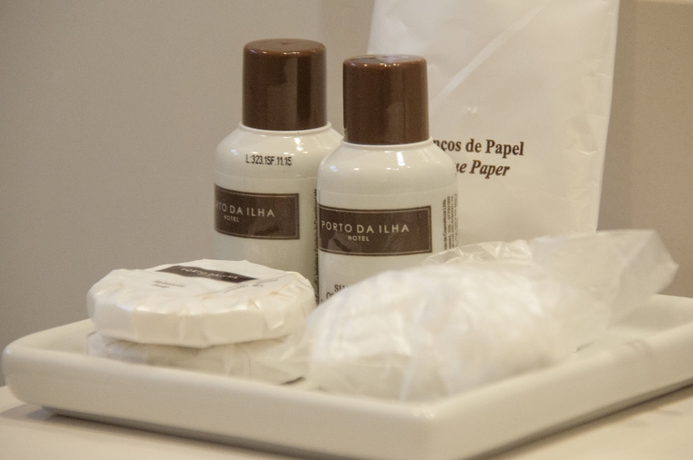 Imagen de la habitación del Hotel Porto Da Ilha. Foto 8
