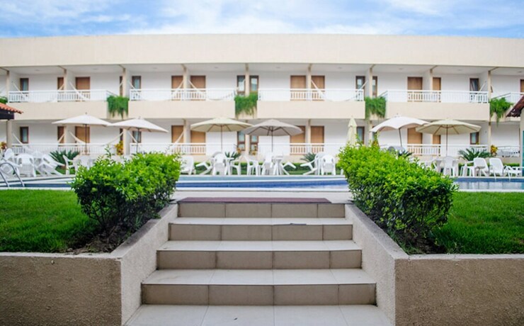 Imagen general del Hotel Porto Da Serra. Foto 20