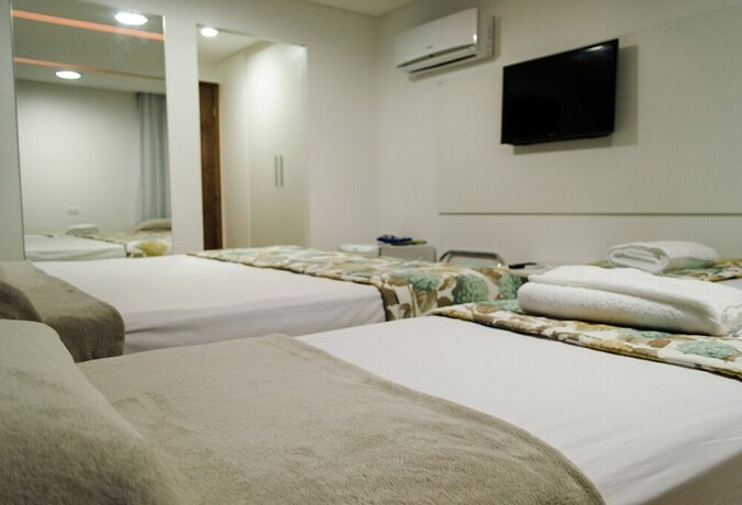 Imagen de la habitación del Hotel Porto Da Serra. Foto 24