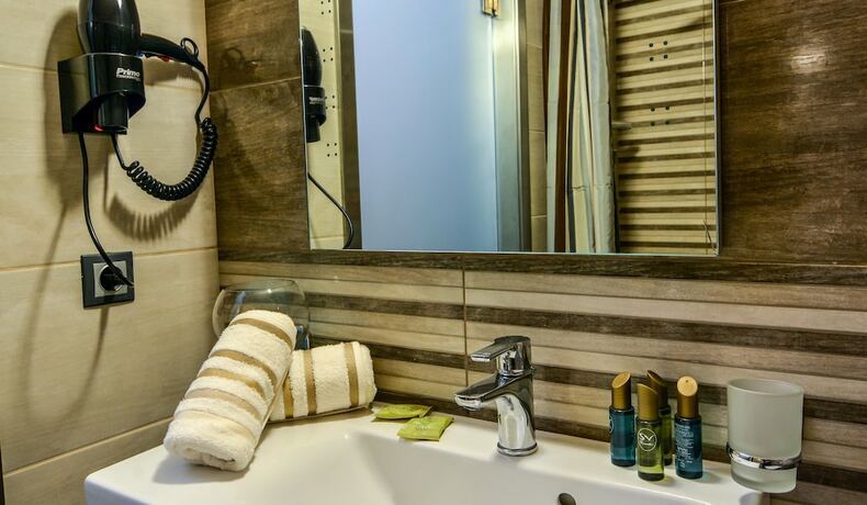 Imagen general del Hotel Porto Del Sol. Foto 6