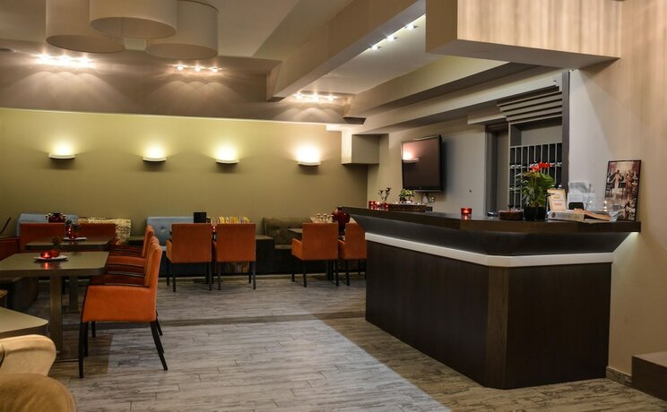 Imagen de los interiores del Hotel Porto Del Sol. Foto 39