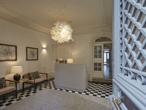 Imagen de los interiores del Hotel Porto Downtown Lovers Suites Bombarda 451. Foto 17