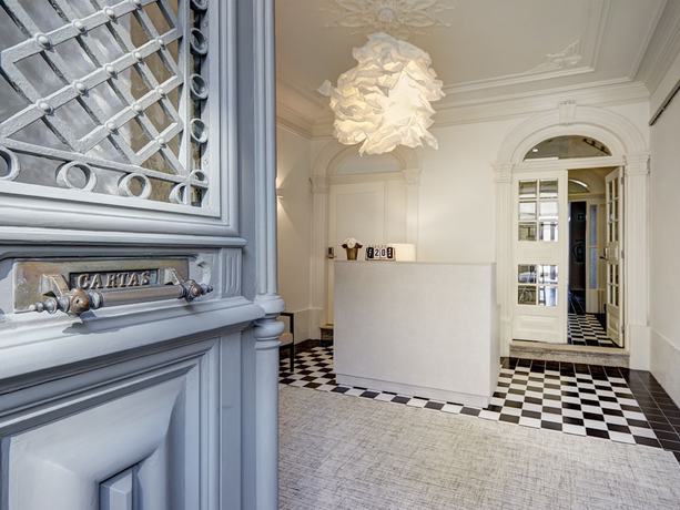 Imagen de los interiores del Hotel Porto Downtown Lovers Suites Bombarda 451. Foto 19