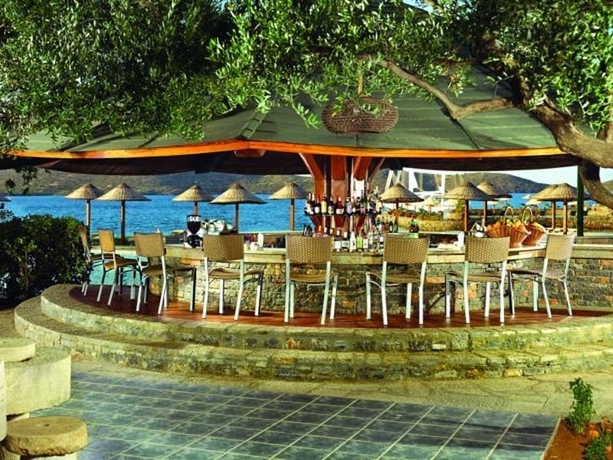 Imagen general del Hotel Porto Elounda Golf and Spa Resort. Foto 1