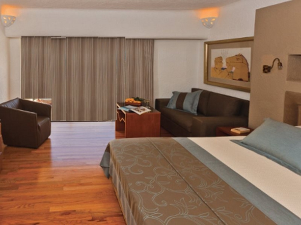 Imagen general del Hotel Porto Elounda Golf and Spa Resort. Foto 4