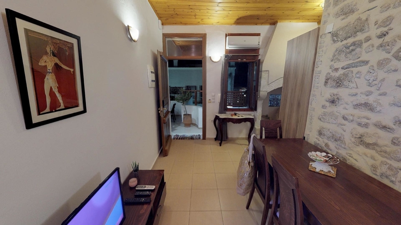 Imagen de la habitación del Hotel Porto Enetiko Suites. Foto 3