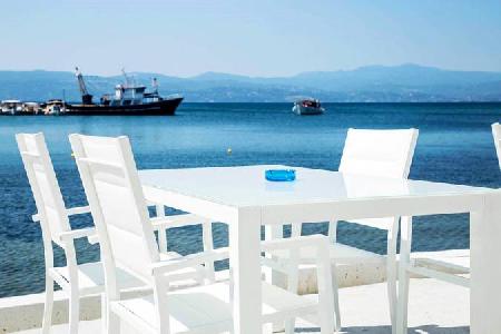 Imagen de la habitación del Hotel Porto Evia Mare Boutique. Foto 12