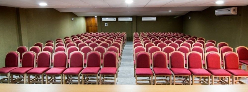 Imagen de los interiores del Hotel Porto Futuro. Foto 8