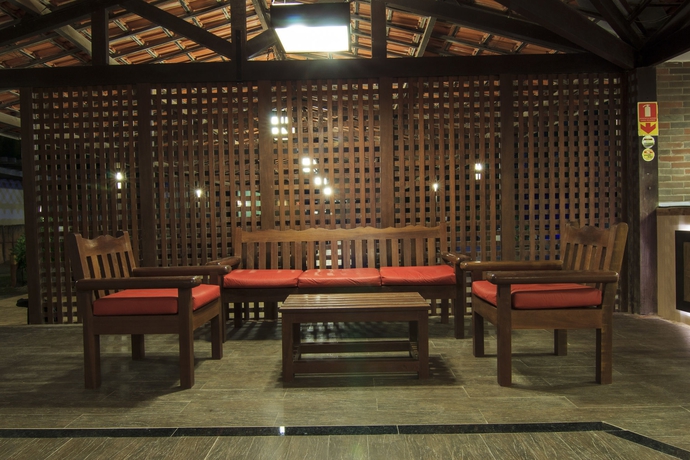 Imagen de los interiores del Hotel Porto Futuro. Foto 12