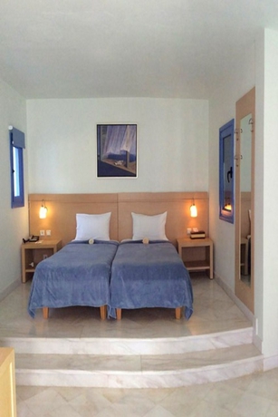 Imagen general del Hotel Porto Galini Seaside Resort and Spa. Foto 1