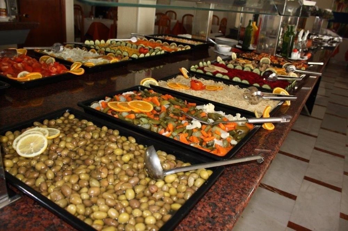 Imagen del bar/restaurante del Hotel Porto, Gandía. Foto 6