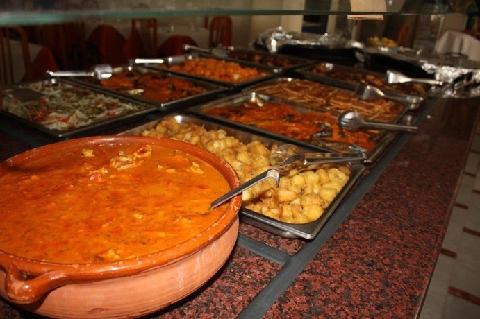 Imagen del bar/restaurante del Hotel Porto, Gandía. Foto 10