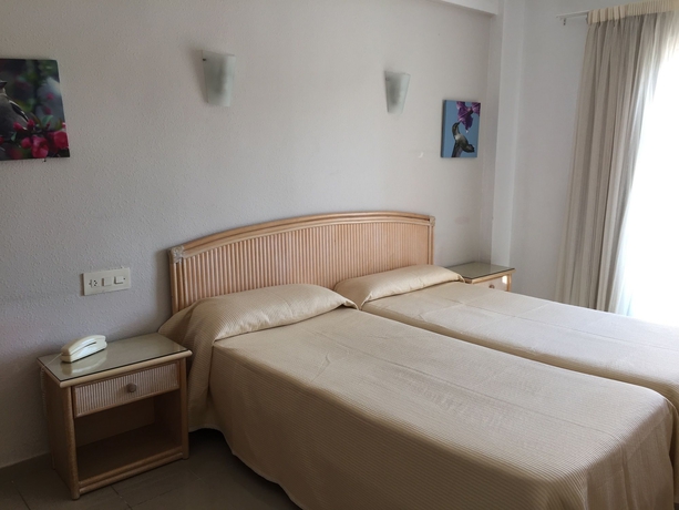 Imagen de la habitación del Hotel Porto, Gandía. Foto 14