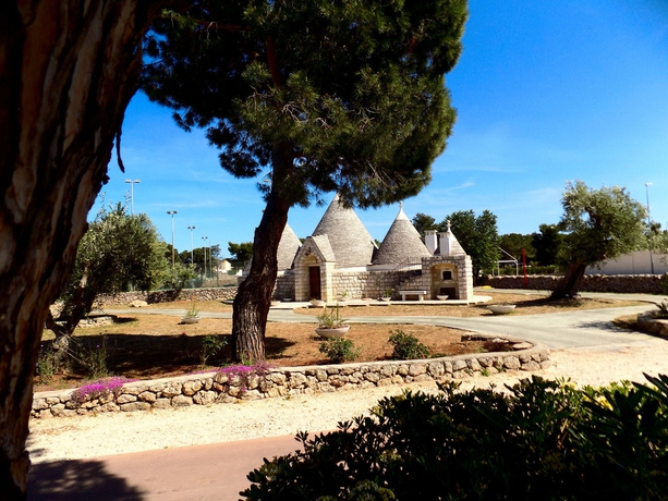 Imagen de los exteriores del Hotel Porto Giardino - Cdshotels. Foto 9