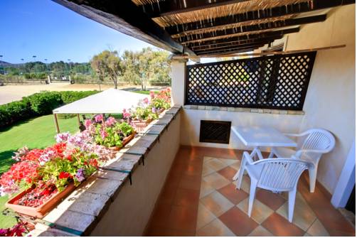 Imagen de la habitación del Hotel Porto Giunco Residence. Foto 14