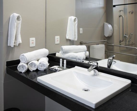 Imagen de la habitación del Hotel Porto Kaet&eacute;. Foto 11