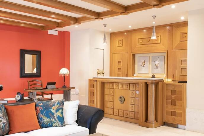 Imagen general del Hotel Porto Kea Suites. Foto 6