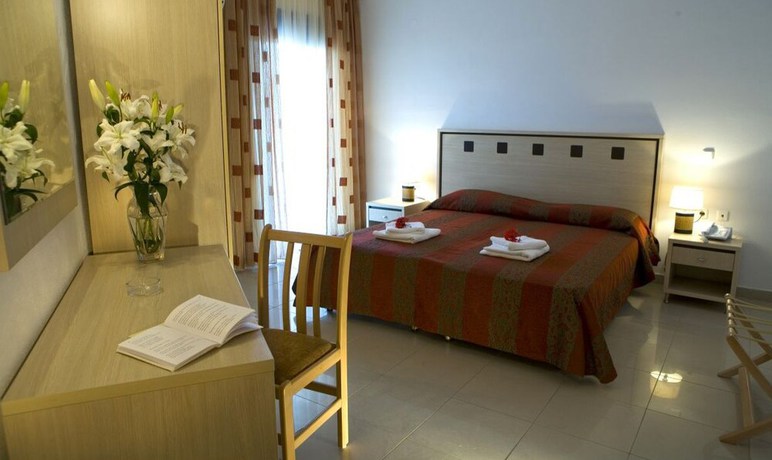Imagen de la habitación del Hotel Porto Koufo, Porto Koufo. Foto 6