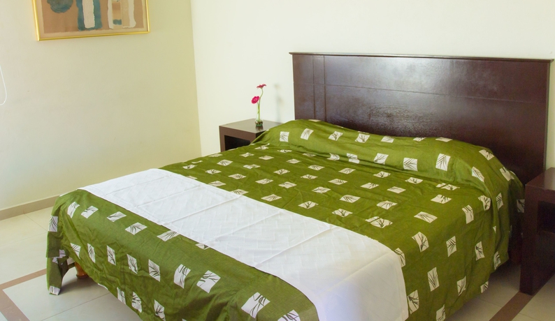 Imagen de la habitación del Hotel Porto, L&Aacute;ZARO C&Aacute;RDENAS. Foto 11