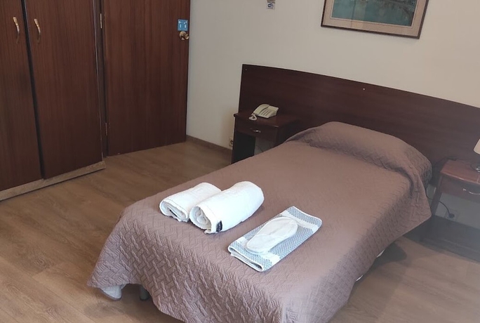 Imagen de la habitación del Hotel Porto Lesvos. Foto 14