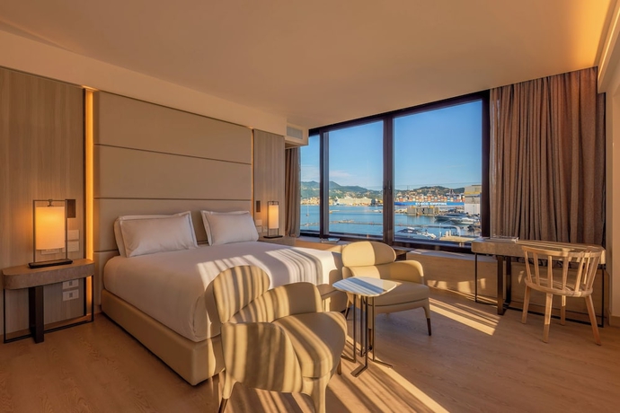 Imagen de la habitación del Hotel Porto Lotti Suite. Foto 8