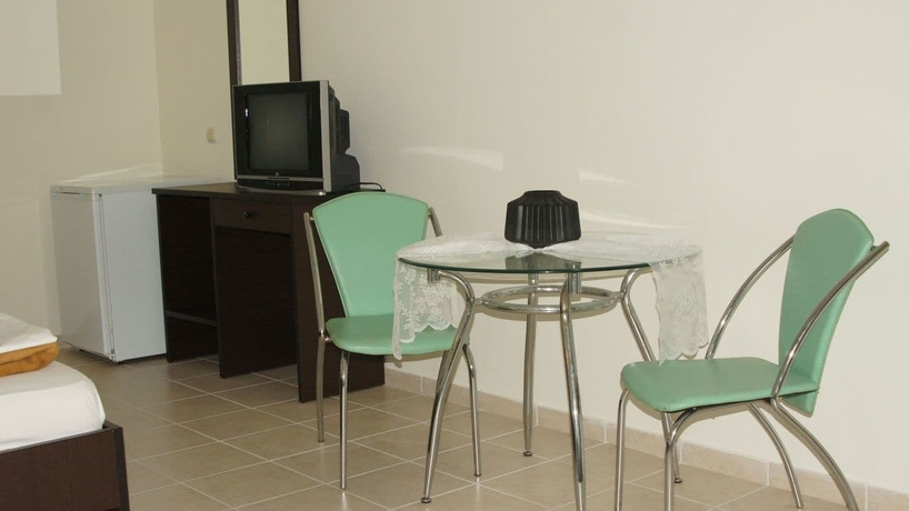 Imagen de los interiores del Hotel Porto Marathos. Foto 14