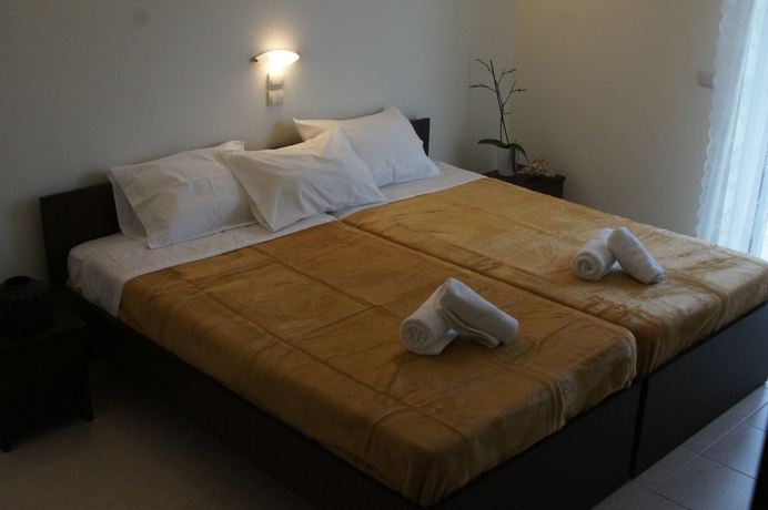 Imagen de la habitación del Hotel Porto Marathos. Foto 4