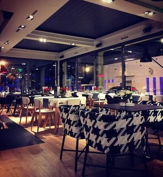 Imagen general del Hotel Porto Marine. Foto 2