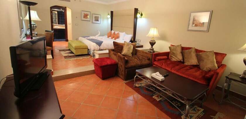 Imagen de la habitación del Hotel Porto Matrouh Beach Resort. Foto 17