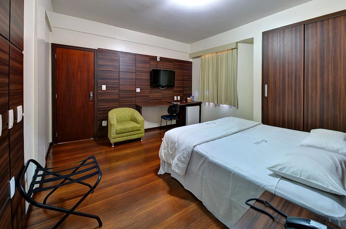 Imagen de la habitación del Hotel Porto Minas e Conven&ccedil;&otilde;es. Foto 13