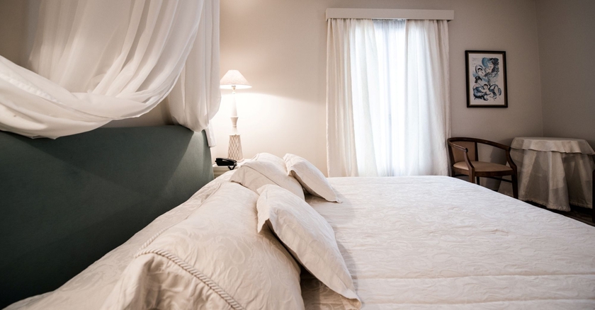 Imagen de la habitación del Hotel Porto Naxos. Foto 4