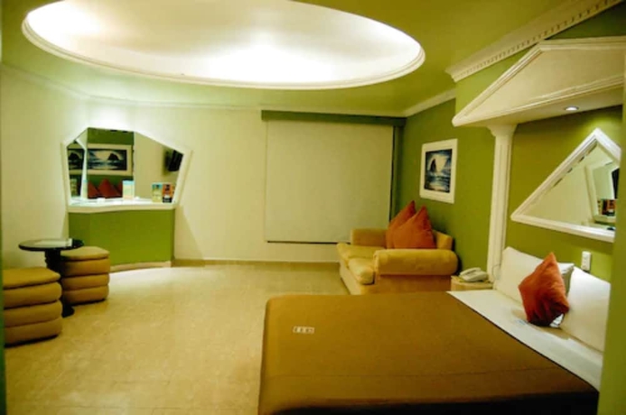 Imagen de la habitación del Hotel Porto Novo. Foto 18