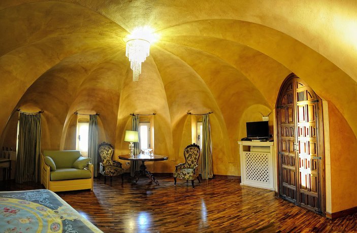 Imagen de la habitación del Hotel Porto Pirgos. Foto 18