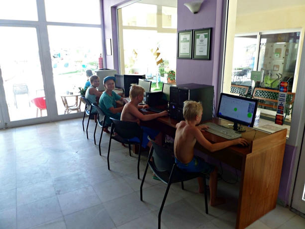 Imagen de los interiores del Hotel Porto Platanias Beach - Luxury Selection. Foto 9