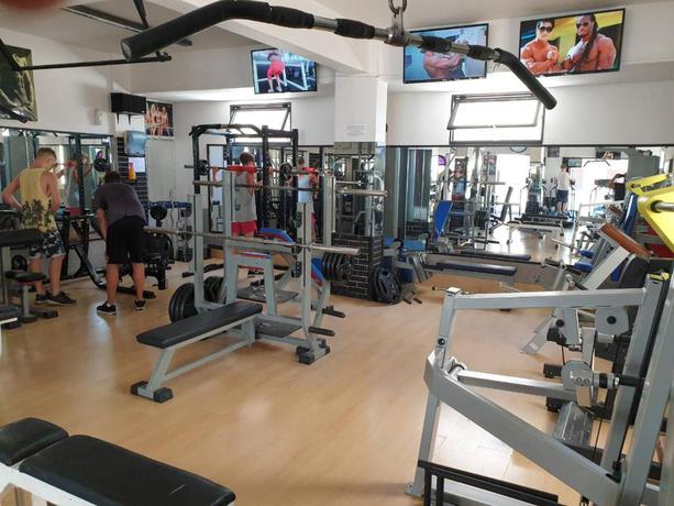 Imagen de los interiores del Hotel Porto Plazza. Foto 7