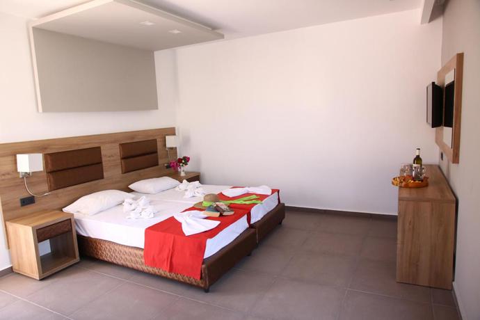 Imagen de la habitación del Hotel Porto Plazza. Foto 5